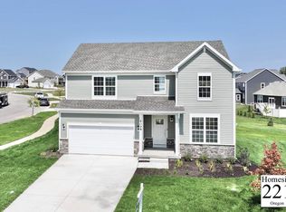 1098 Lindelse St, Oregon, WI 53575