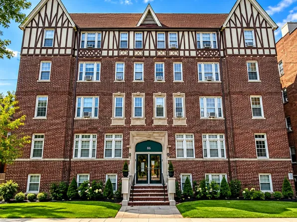 86 Monroe Pl #105, Bloomfield, NJ 07003