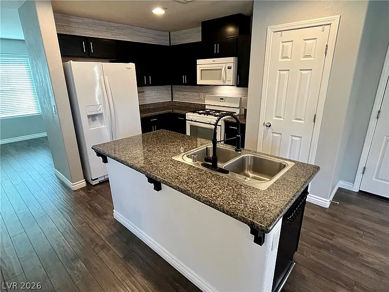 1045 Spotted Saddle St — Photo 1