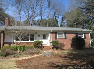 7100 Lakeside Dr, Charlotte, NC 28215