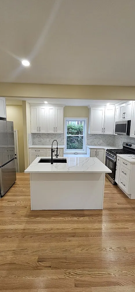2 bed, 1257 sqft, $3,100 — Photo 2