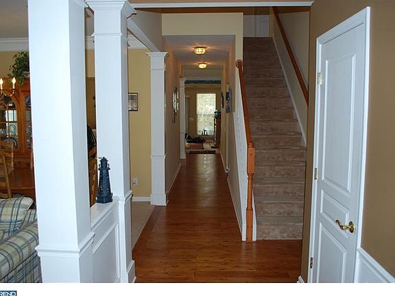 3rd image of 132 Galleon Dr