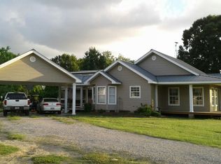 714 Eugene Soileau Rd, Washington, LA 70589