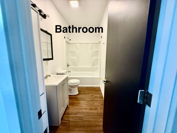 4923 N 6th St FLOOR 1