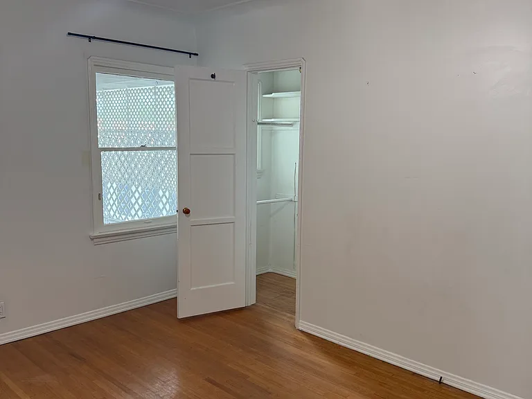 1844 S Wooster St — Photo 26