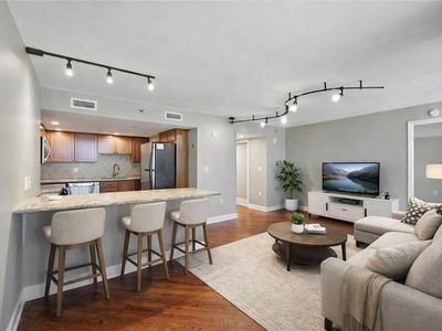 600 E Admiral Blvd Unit 1603, Kansas City, MO, 64106