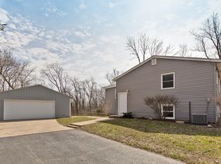 26639 W Grass Lake Rd, Antioch, IL 60002
