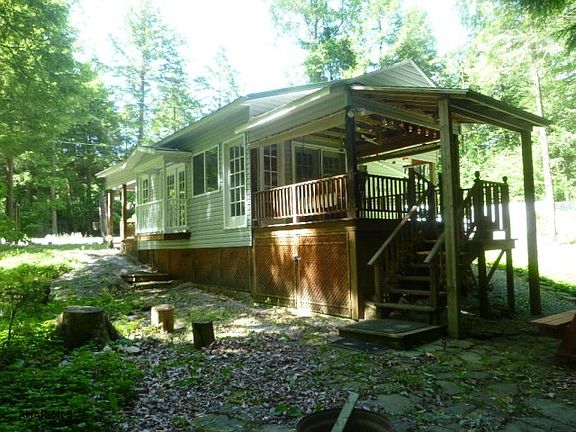 4th image of 187191 Vienna Woods Dr