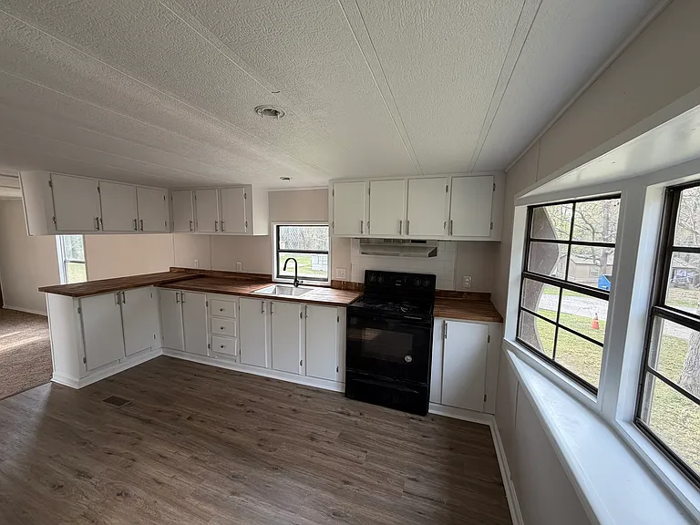 1117 Owens Rd #16 — Photo 12