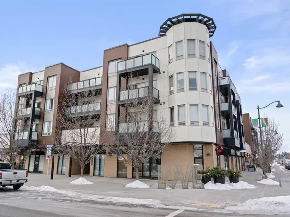 1899 E 45th St NW #313, Calgary, AB T3B 4S3