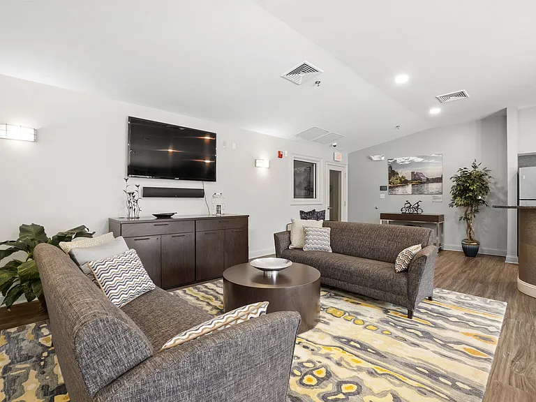 Resident Lounge