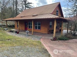 18142 Peter Burns Rd, Mount Vernon, WA 98274