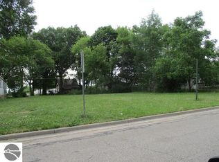 310 Linwood Ave, Alma, MI 48801