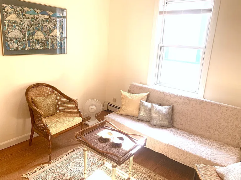 57 Preston St #1L — Photo 11