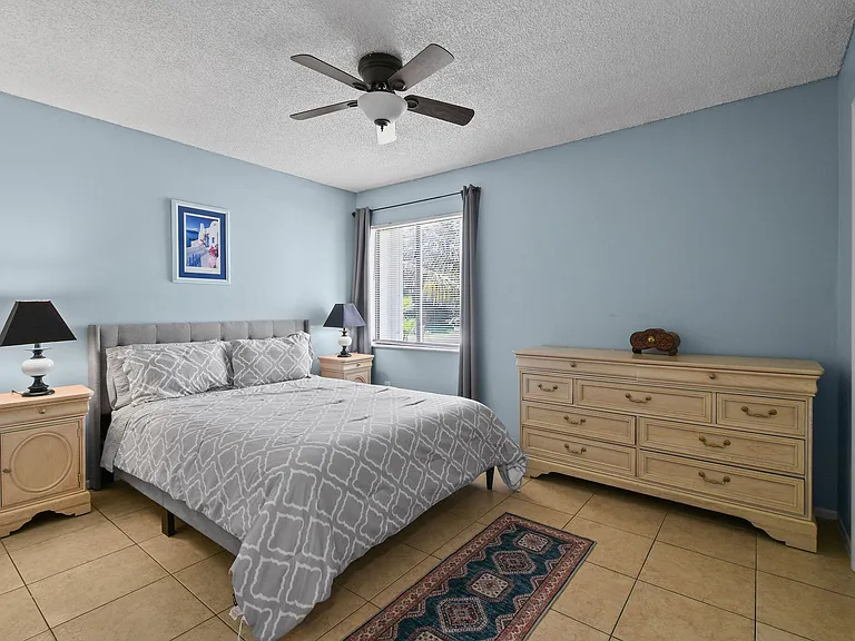 767 SE Chaloupe Ave — Photo 19