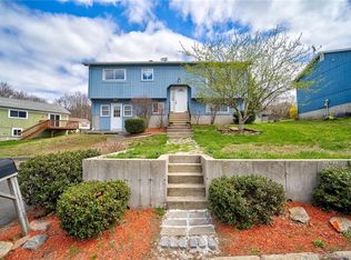 18 Tawny Thrush Rd, Naugatuck, CT 06770