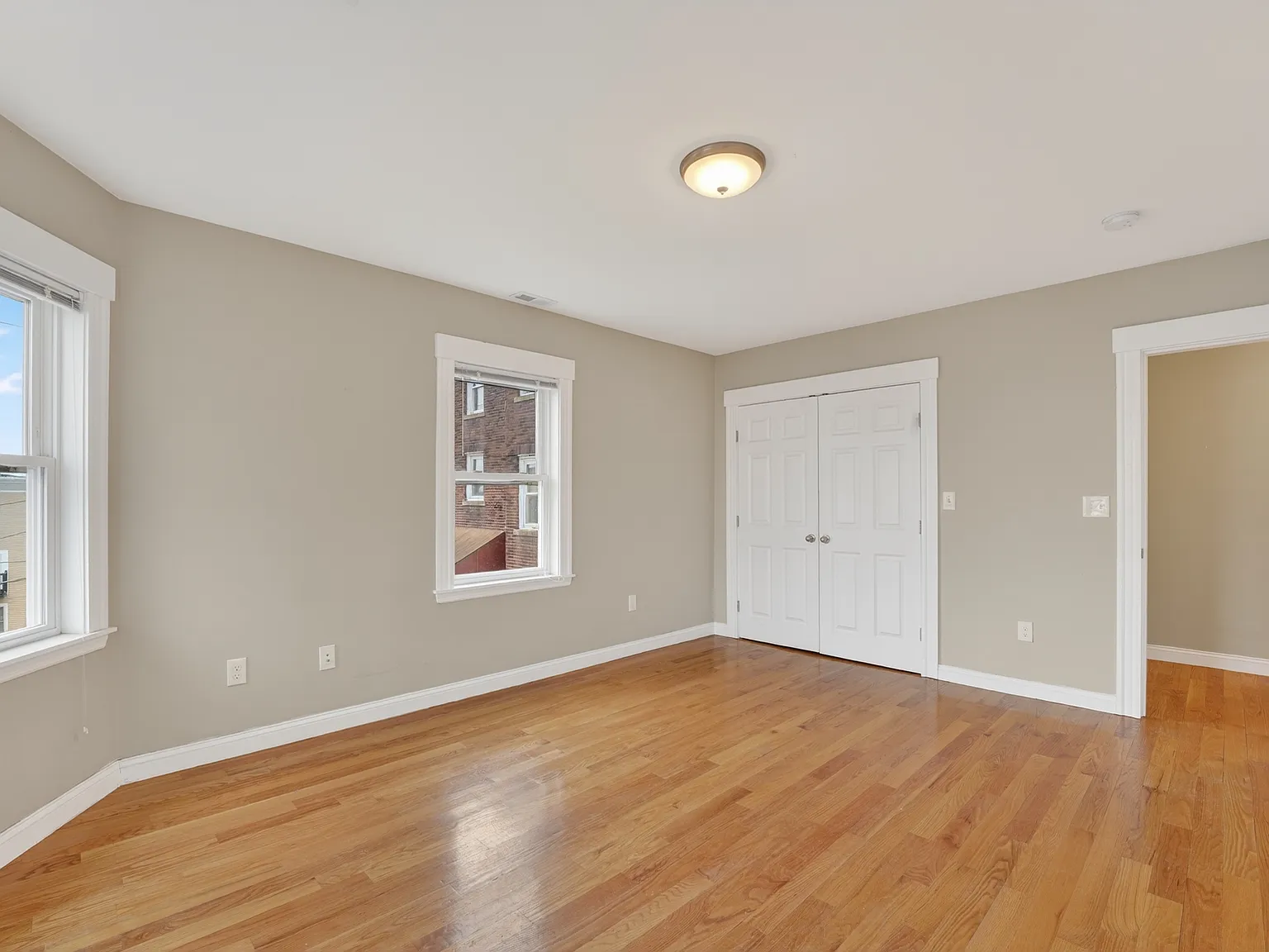 25 Main Street - Apt 3 — Photo 4