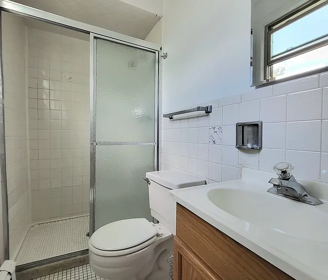 2007 W Touhy Ave #308 — Photo 10