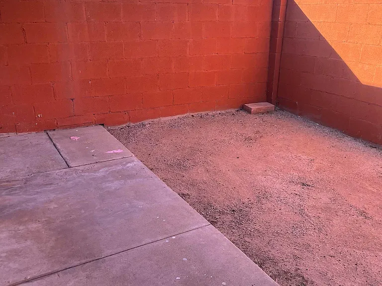 4318 E Pima St — Photo 17
