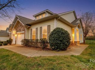 300 Park View Dr, Belmont, NC 28012