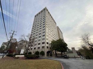 2479 Peachtree Rd NE, Atlanta, GA 30305