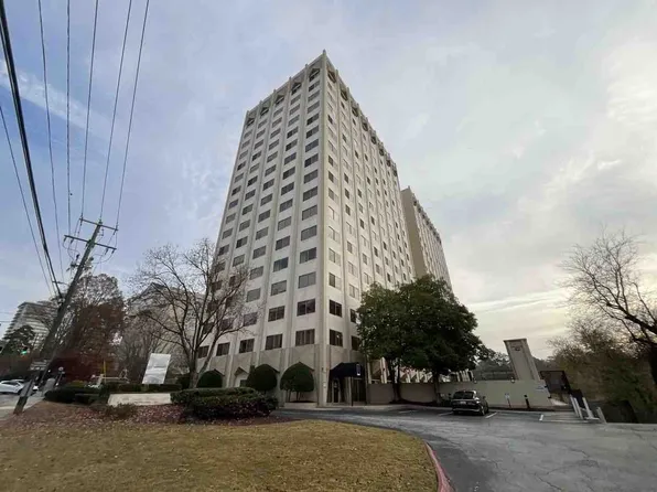 2479 Peachtree Rd NE, Atlanta, GA 30305