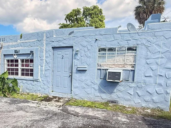 1111 N 22nd Ave, Hollywood, FL