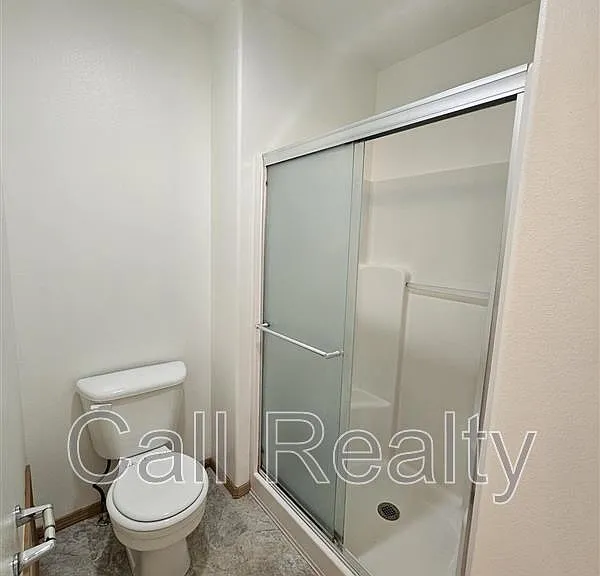 1021 N Malvern Rd — Photo 12