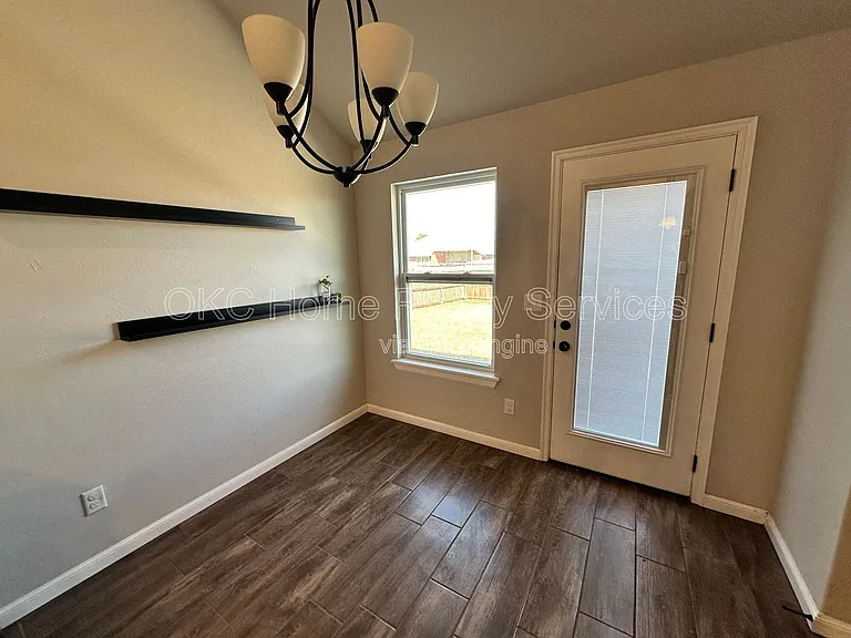 7724 Windstone Dr — Photo 13