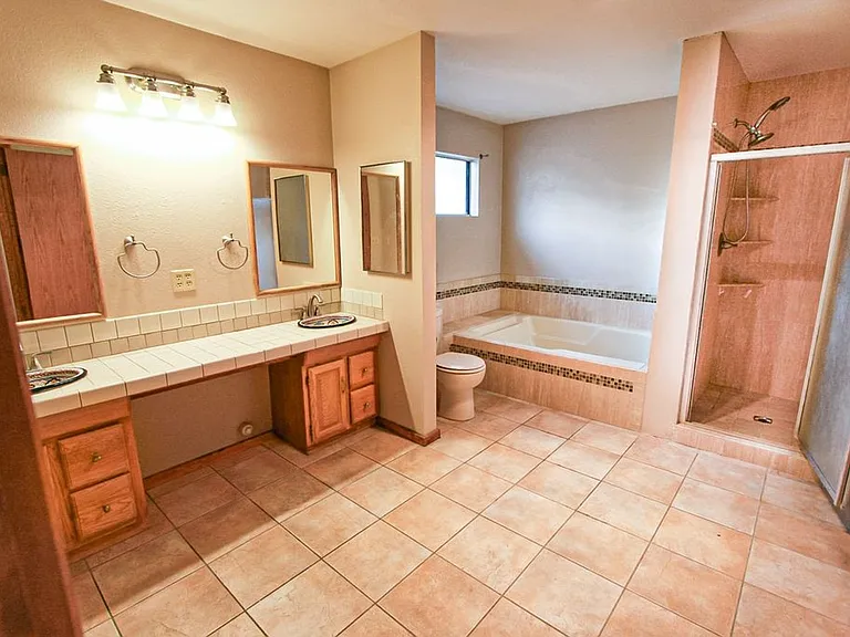 20351 Harvard Way — Photo 20