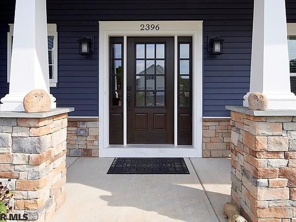 3rd image of 2396 Sagamore Dr