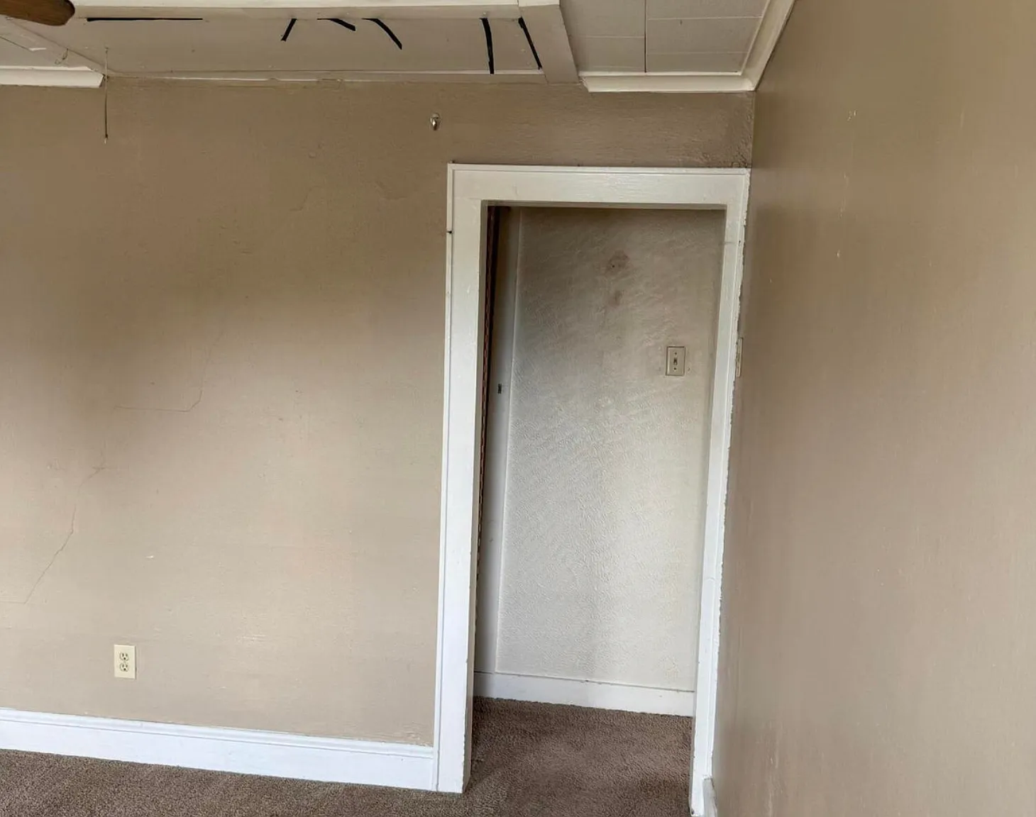 111 West Grove Street - 1 — Photo 4
