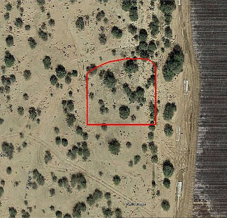 2nd image of 4555 N Chrum Dr