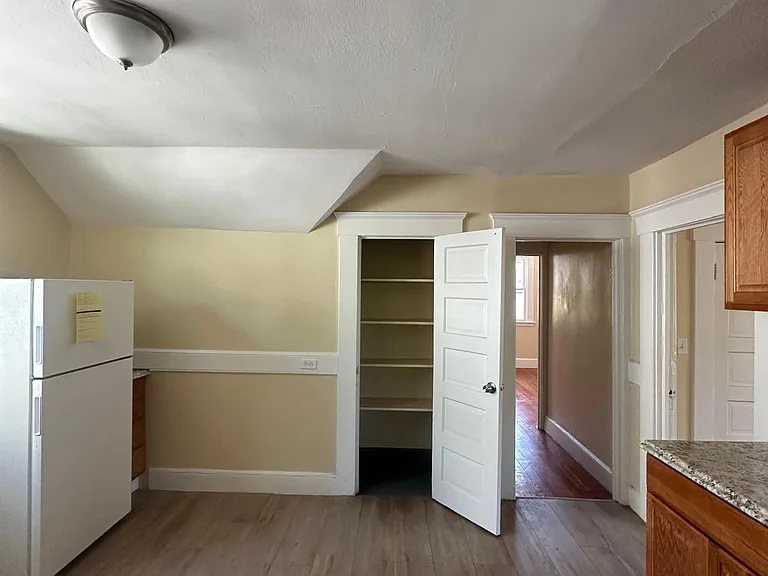 116 Sheffield Ave #3 — Photo 5