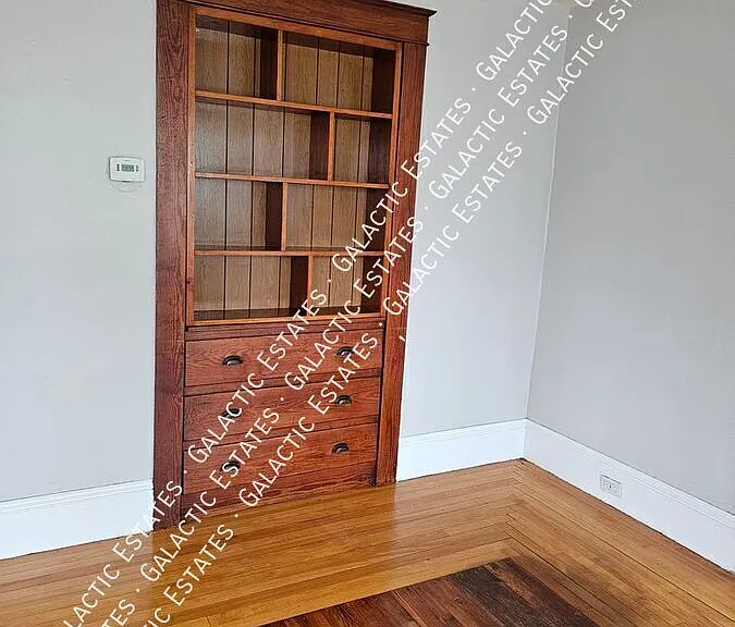 155 Beech St #1R — Photo 3