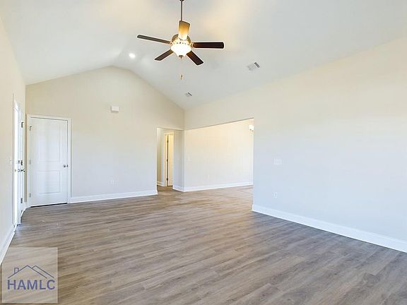 5th image of 75 Freshwater Ln