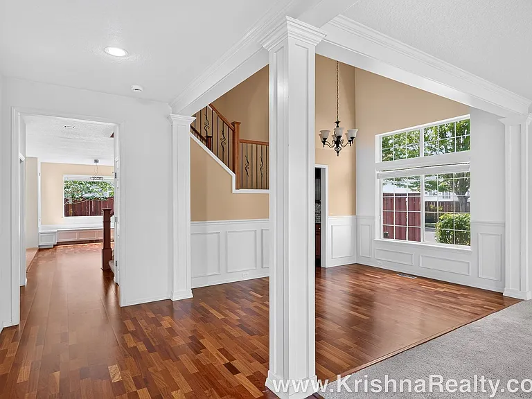 13686 NW Henninger Ln — Photo 3