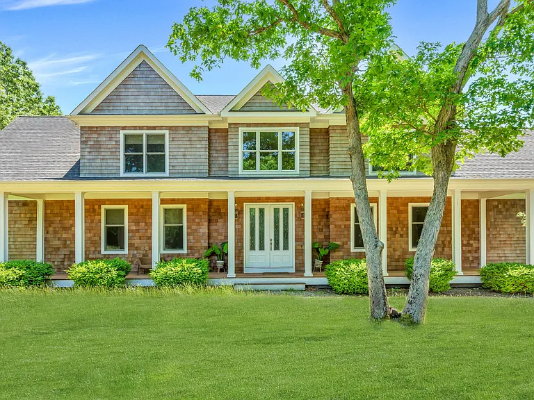 8 Wildflower Ln — Photo 4