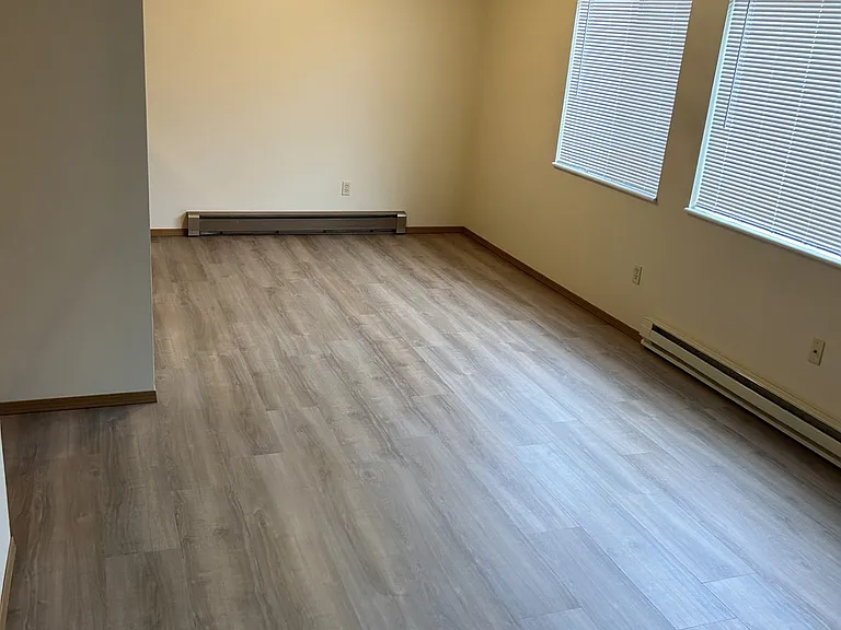 1904 W 2nd Ave #3 — Photo 11