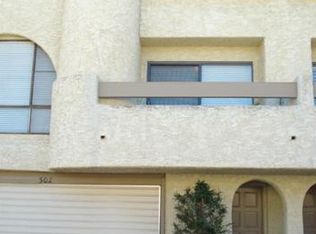 4227 Freedom Dr APT 302, Calabasas, CA 91302