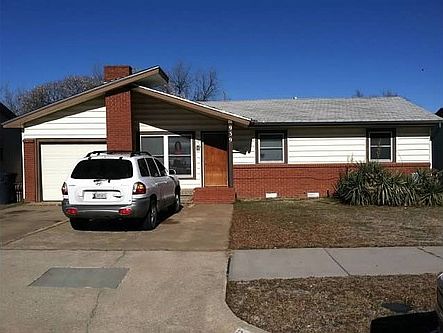 1st image of 939 SW 57th St
