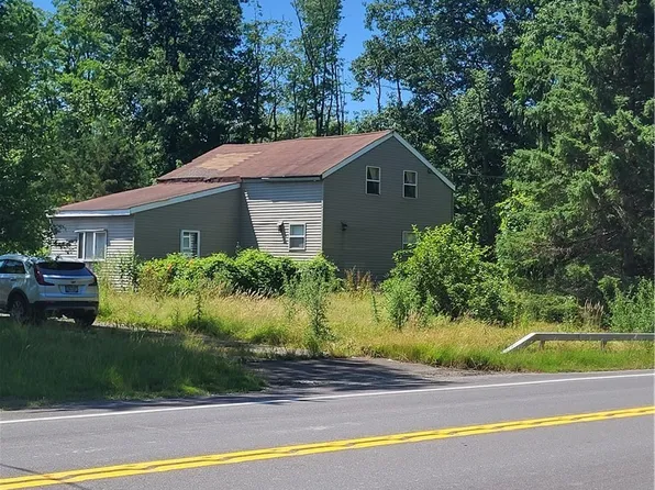 2241 Route 5, Silver Creek, NY 14136