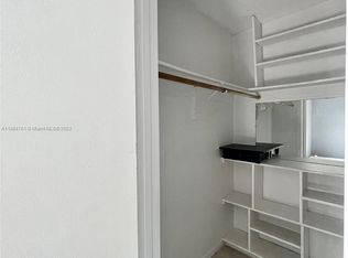 1211 NE 14th Ave, Fort Lauderdale, FL 33304