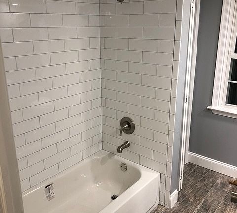 4th image of 548 Arlington Ave