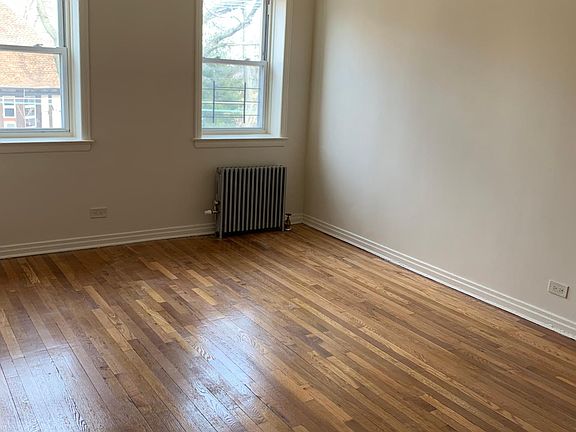 4th image of 166 Vanderbilt Ave APT 1H