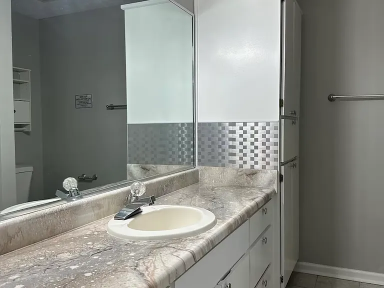 5126 Boyd Dr — Photo 15
