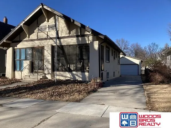 6810 Morrill Ave, Lincoln, NE 68507