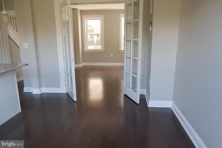 1st image of 3908 Dolfield Ave