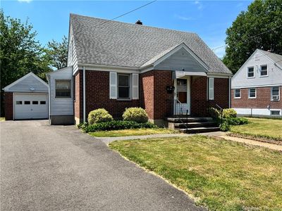 573 Henry Avenue Ext, Stratford, CT, 06614