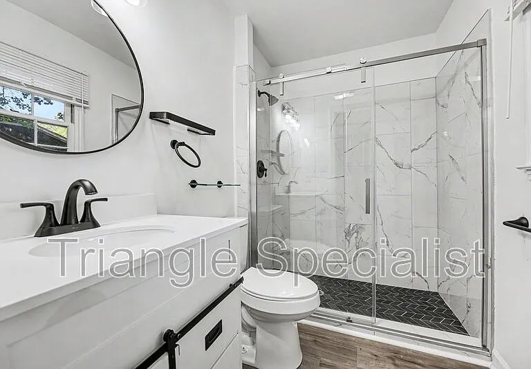 1012 Askham Dr — Photo 8